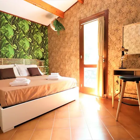 Privata Con Piscina E Biliardo Villa