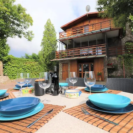 Privata Con Piscina E Biliardo *