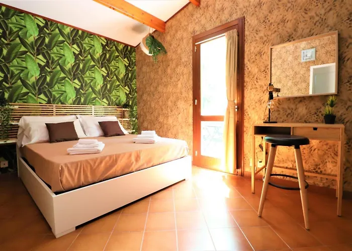 Privata Con Piscina E Biliardo Villa