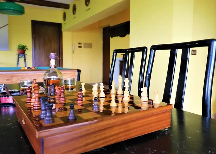 Privata Con Piscina E Biliardo Villa *