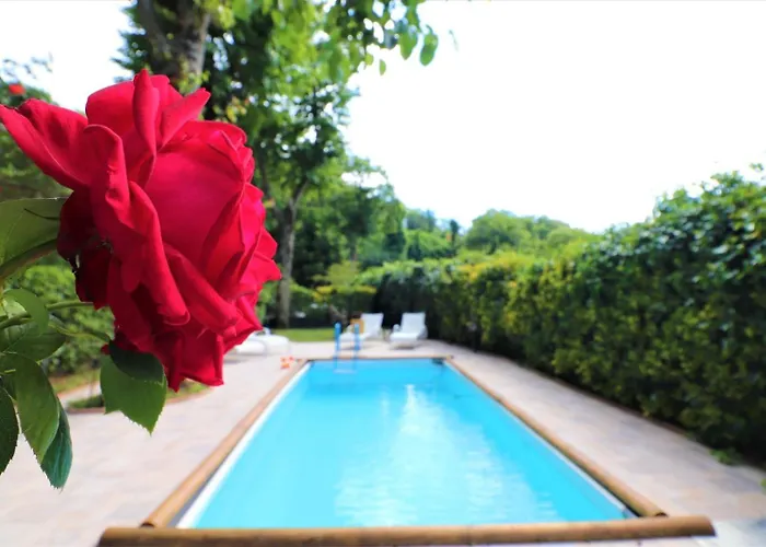 Privata Con Piscina E Biliardo * Сорренто
