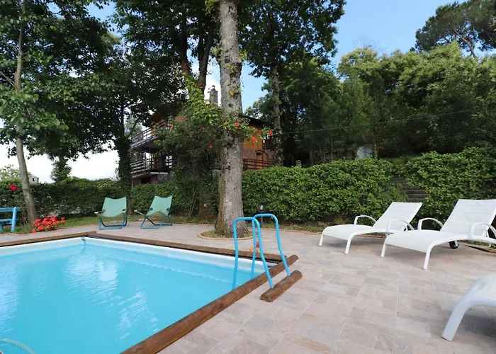 Privata Con Piscina E Biliardo Сорренто