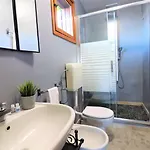 Privata Con Piscina E Biliardo * Сорренто