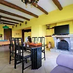 Privata Con Piscina E Biliardo Вилла *