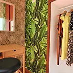 Privata Con Piscina E Biliardo * Сорренто