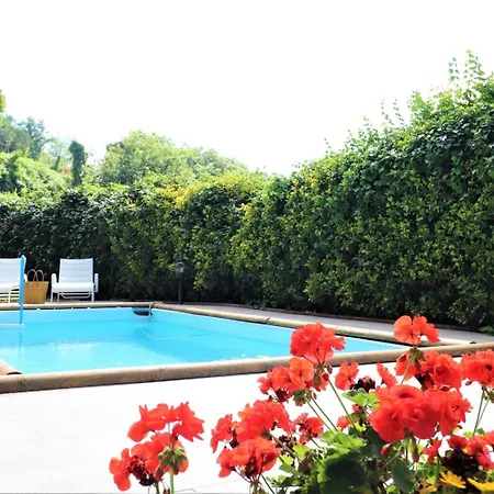 Privata Con Piscina E Biliardo 빌라 *